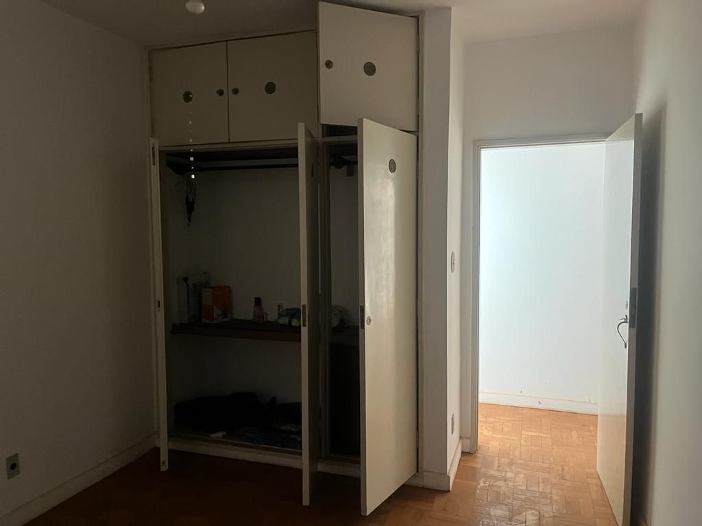 Venda de apartamentos / padrão na cidade de araraquara