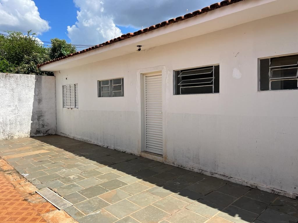 Venda de Casas / Padrão na cidade de Araraquara