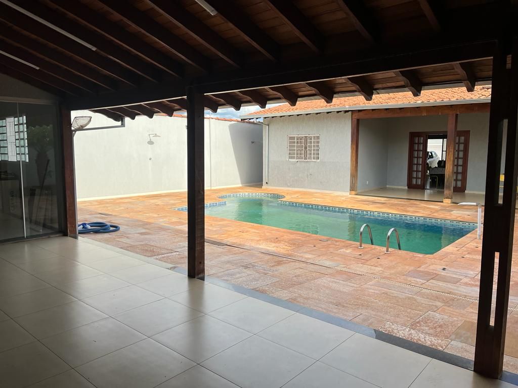 Venda de Casas / Sobrado na cidade de Araraquara
