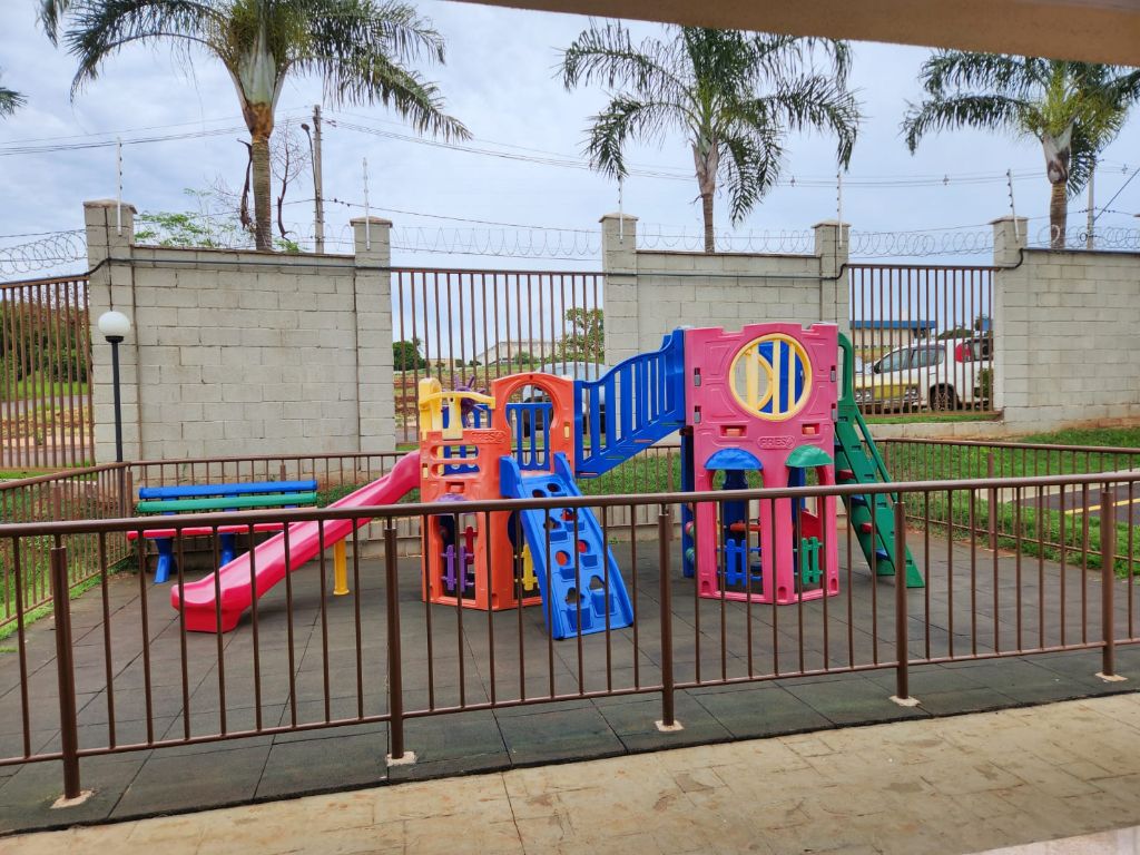 Venda de apartamentos / padrão na cidade de araraquara
