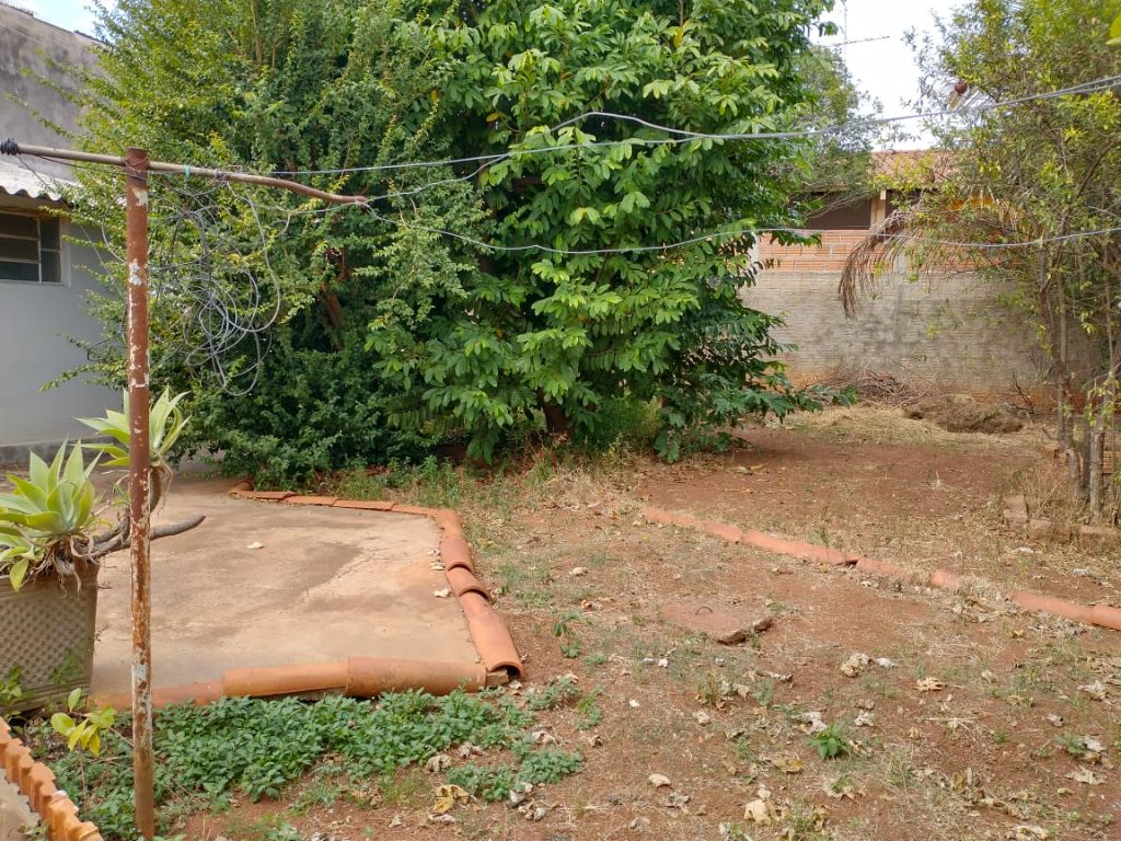 Venda de Casas / Padrão na cidade de Araraquara