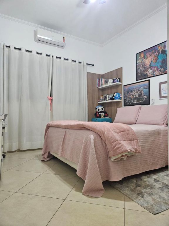 Venda de Casas / Padrão na cidade de Araraquara