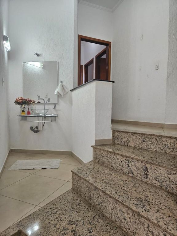 Venda de Casas / Padrão na cidade de Araraquara
