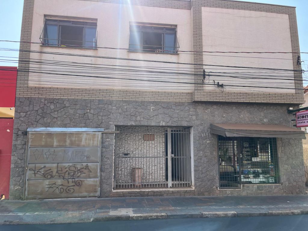 Locação de Casas / Padrão na cidade de Araraquara