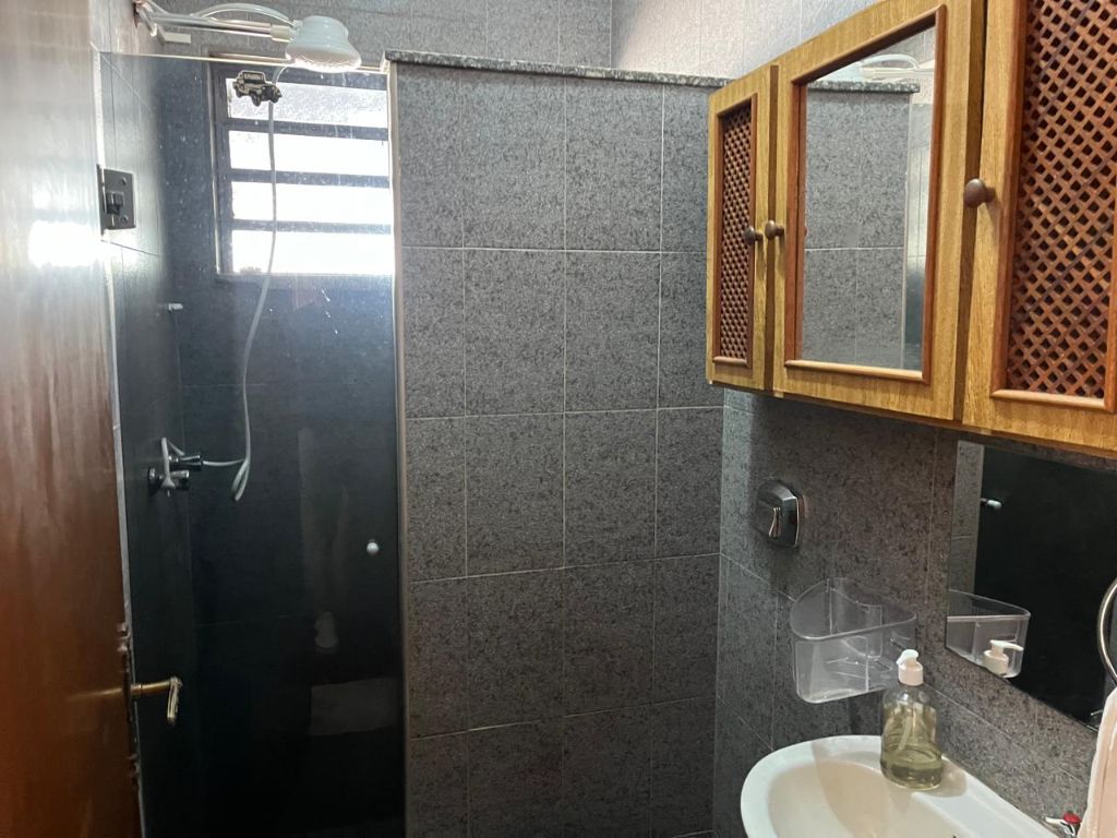 Locação de Casas / Sobrado na cidade de Araraquara