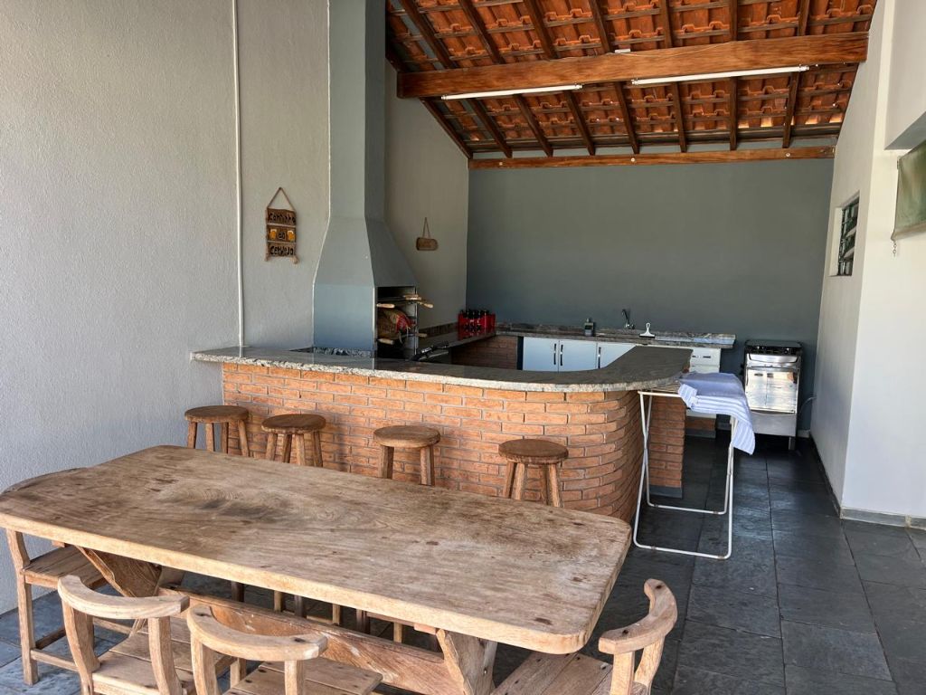 Venda de Casas / Padrão na cidade de Araraquara