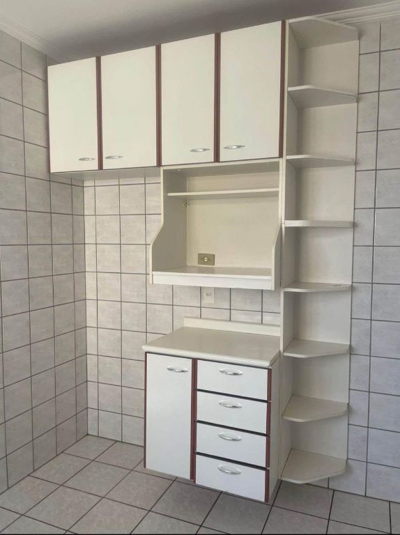 Venda de apartamentos / padrão na cidade de araraquara