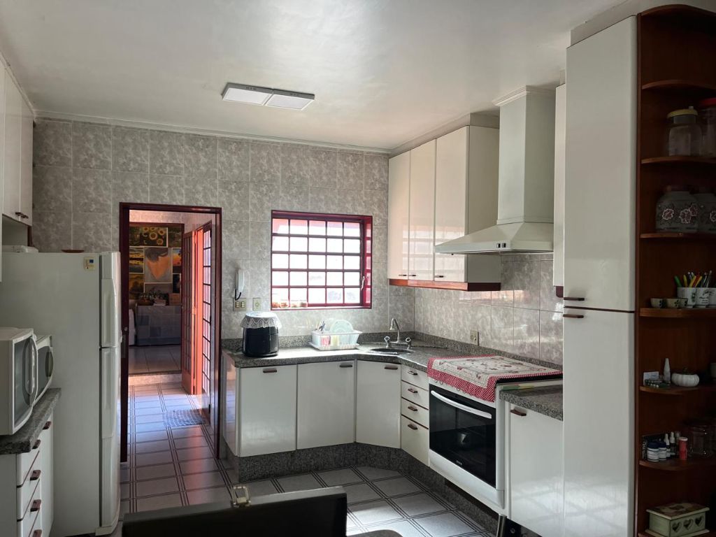 Venda de casas / padrão na cidade de araraquara