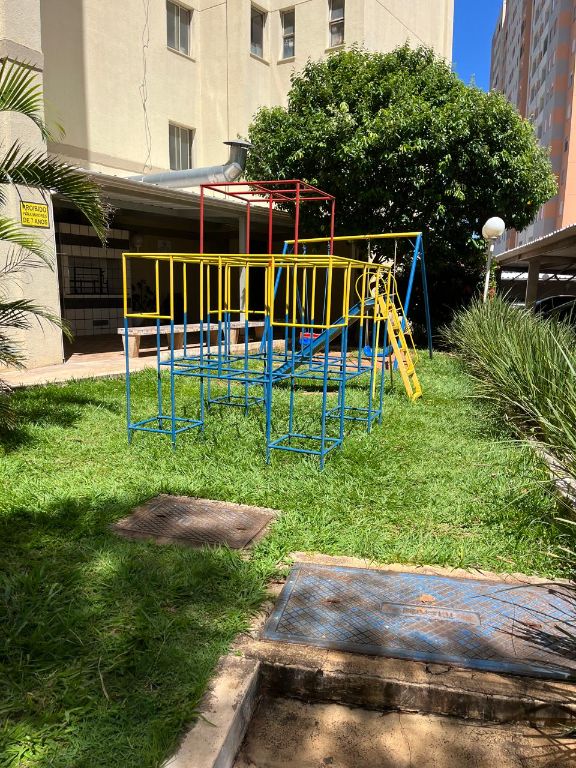 Venda de apartamentos / padrão na cidade de araraquara