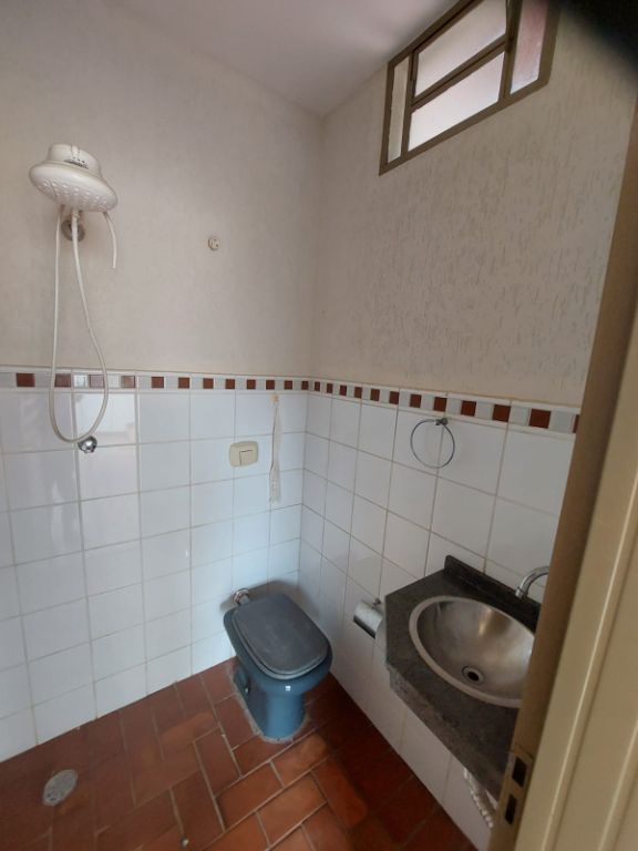 Casa Padrão à Venda no Centro de Araraquara - Imperdível!
