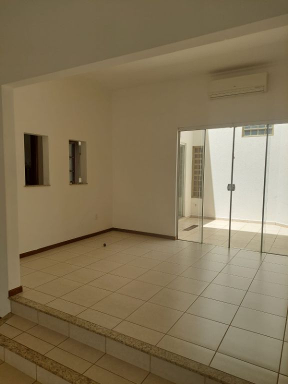 Casa padrão à venda no centro de araraquara - imperdível!