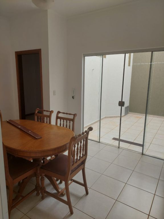 Casa padrão à venda no centro de araraquara - imperdível!