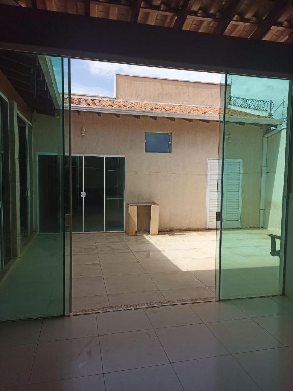 Venda de casas / alto padrão na cidade de araraquara