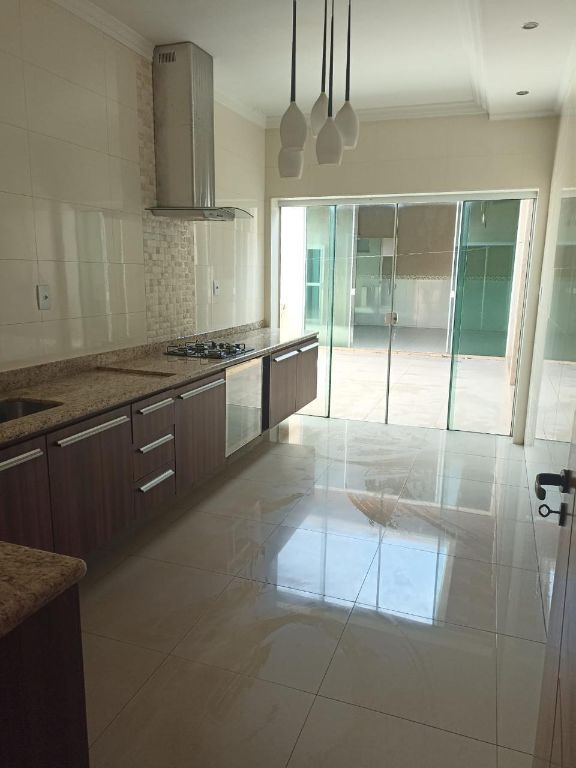 Venda de casas / alto padrão na cidade de araraquara