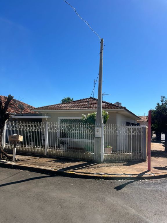 Venda de casas / padrão na cidade de araraquara