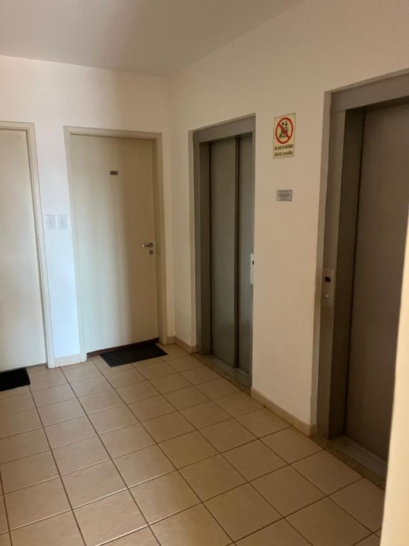 Venda de apartamentos / padrão na cidade de araraquara
