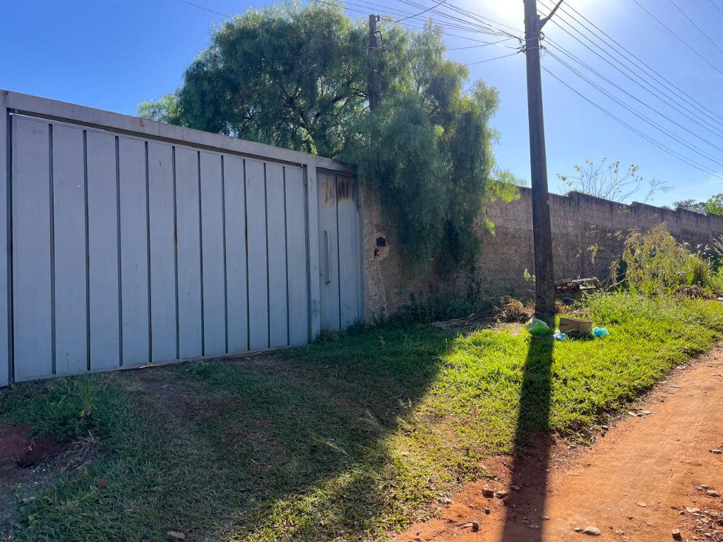 Venda de rural / chácara na cidade de araraquara