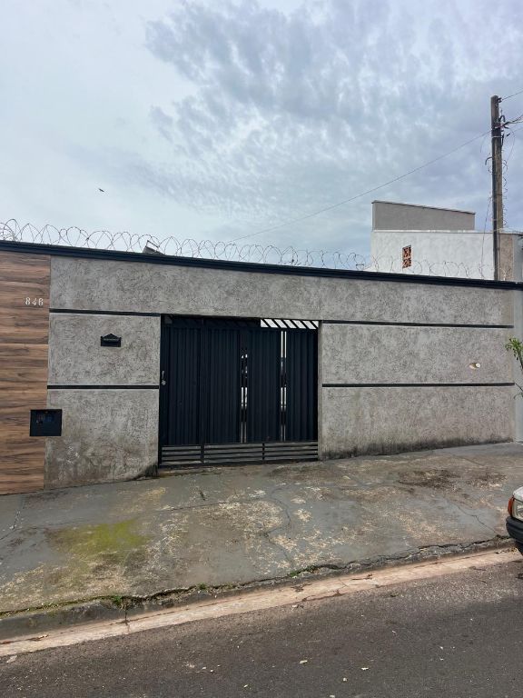 Venda de Casas / Padrão na cidade de Araraquara