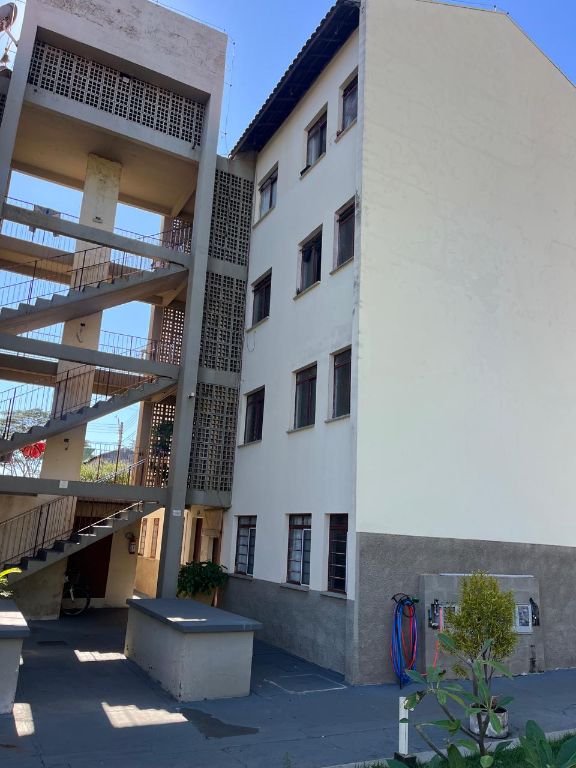 Venda de Apartamentos / Padrão na cidade de Araraquara