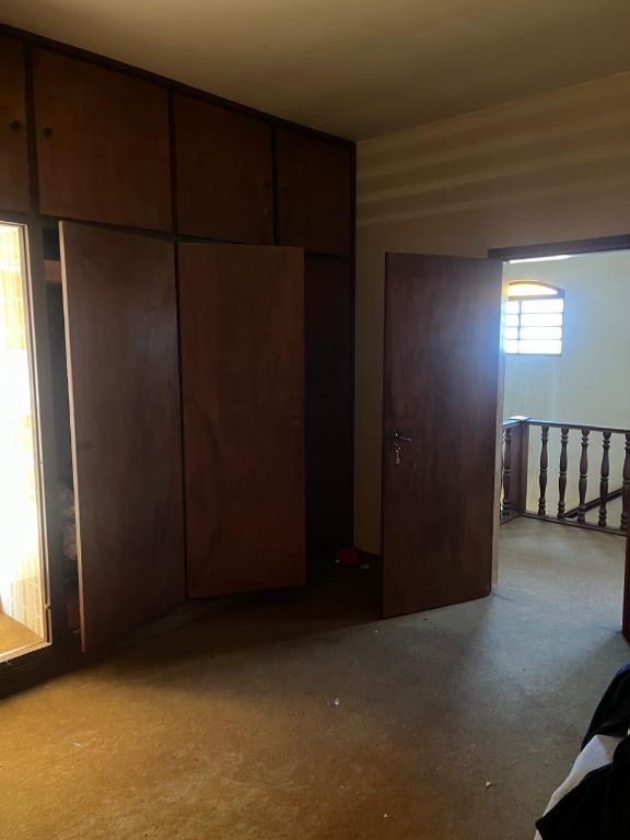 Venda de Casas / Alto Padrão na cidade de Araraquara