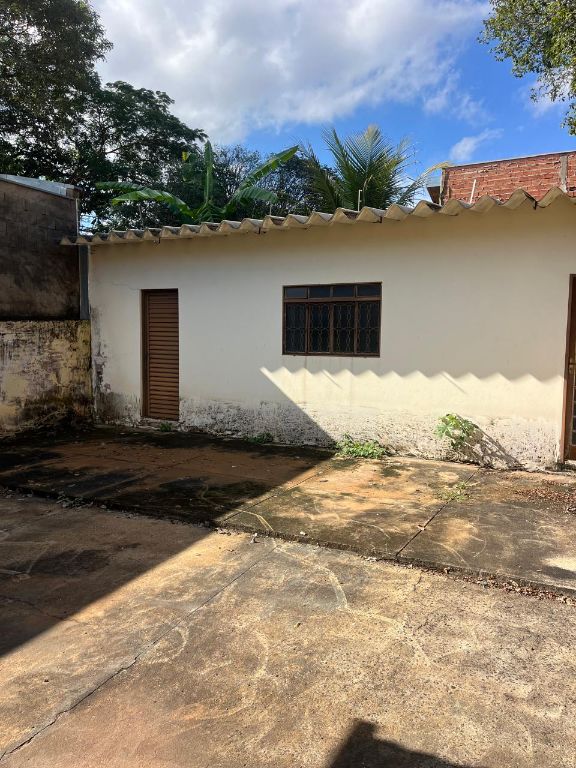 Venda de Casas / Alto Padrão na cidade de Araraquara