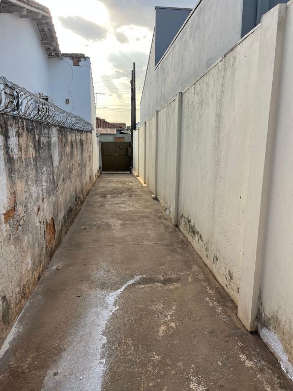 Venda de Casas / Padrão na cidade de Araraquara