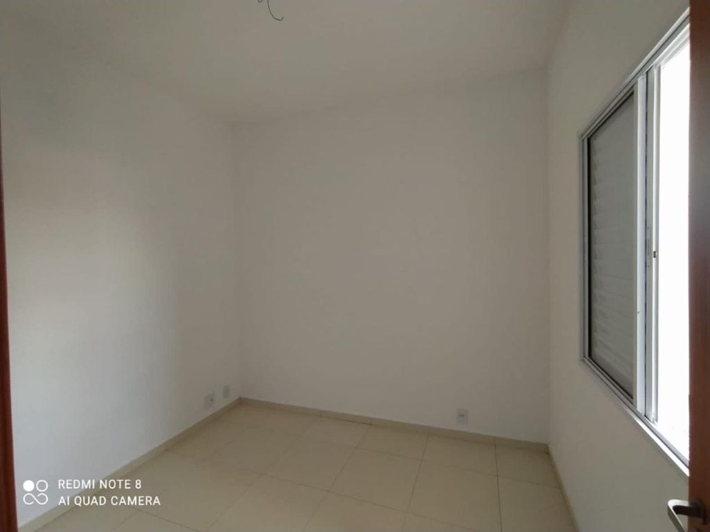 Venda de Apartamentos / Padrão na cidade de Araraquara