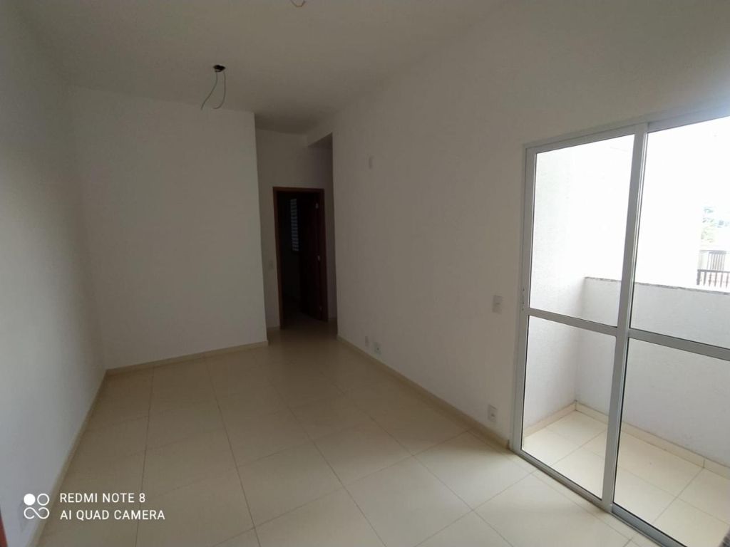 Venda de Apartamentos / Padrão na cidade de Araraquara