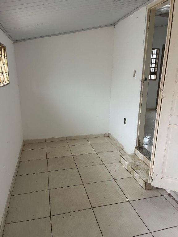 Locação de Casas / Padrão na cidade de Araraquara