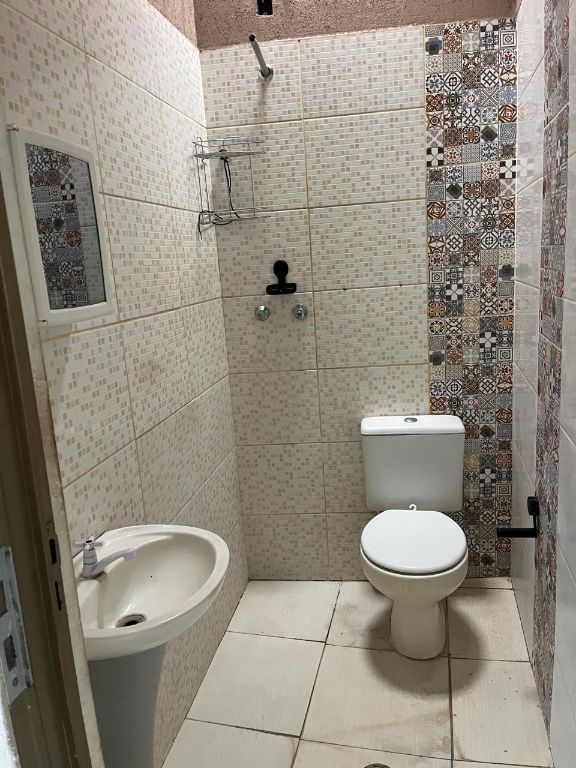 Locação de Casas / Padrão na cidade de Araraquara