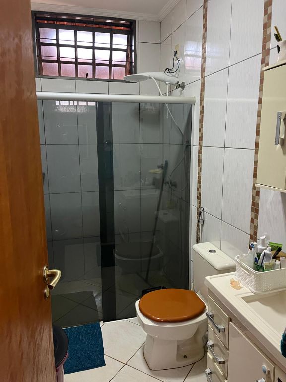 Venda de Casas / Padrão na cidade de Araraquara