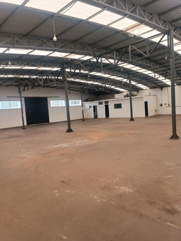 Locação de Industrial / Galpão na cidade de Araraquara