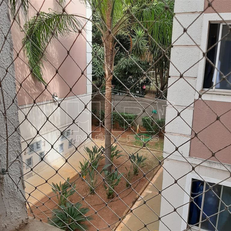 Venda de apartamentos / padrão na cidade de araraquara