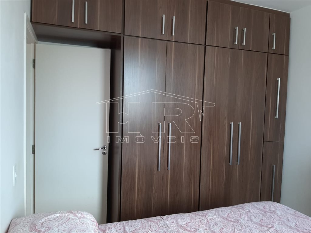 Venda de apartamentos / padrão na cidade de araraquara