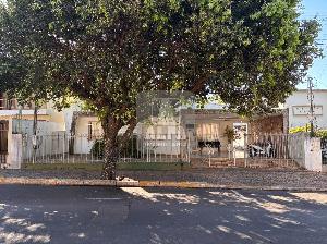 Casa à venda com 3 quartos no Centro, Tupã - Imobiliária Alfa