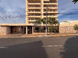 Apartamento à venda com 3 quartos no Centro, Tupã - Imobiliária Alfa