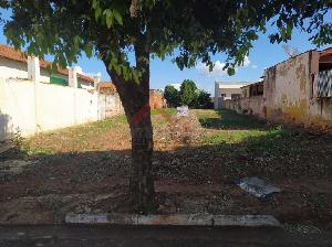Terreno em Ponto Comercial na Av. Rio Grande do Sul - Atlântida Imóveis