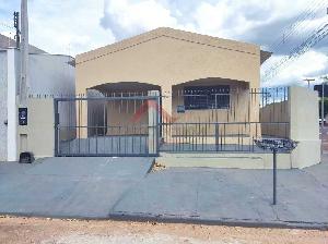 Casa para alugar com 2 quartos no CENTRO, Andradina - Atlântida Imóveis