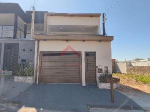 Sobrado para Alugar em Andradina - 3 Suítes e Garagem Coberta - Atlântida Imóveis