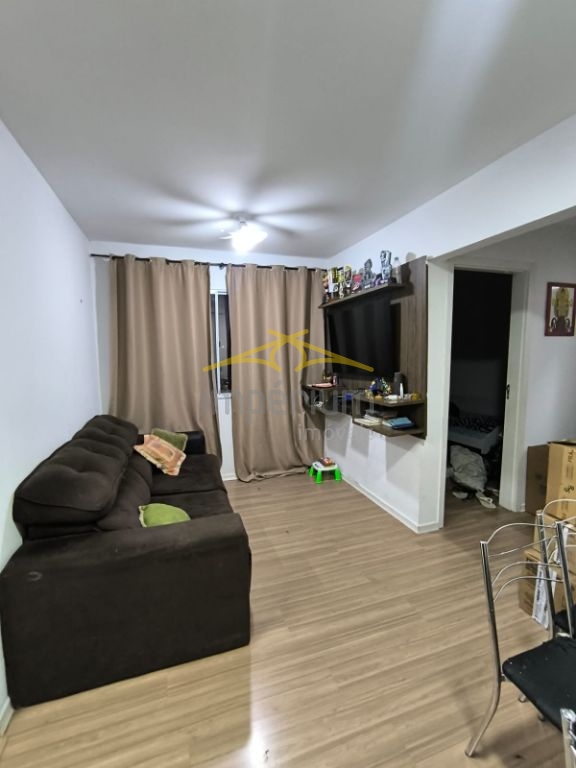 Apartamento em Jardim Boer I