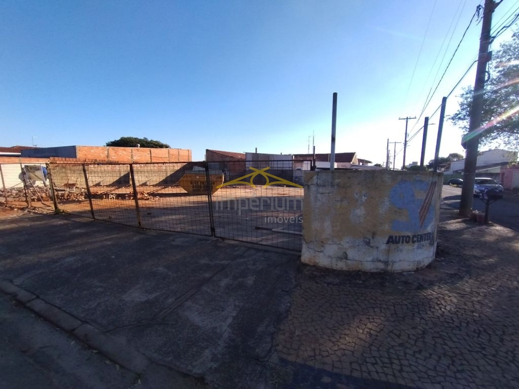 Terreno / Lote em Jardim São Vito