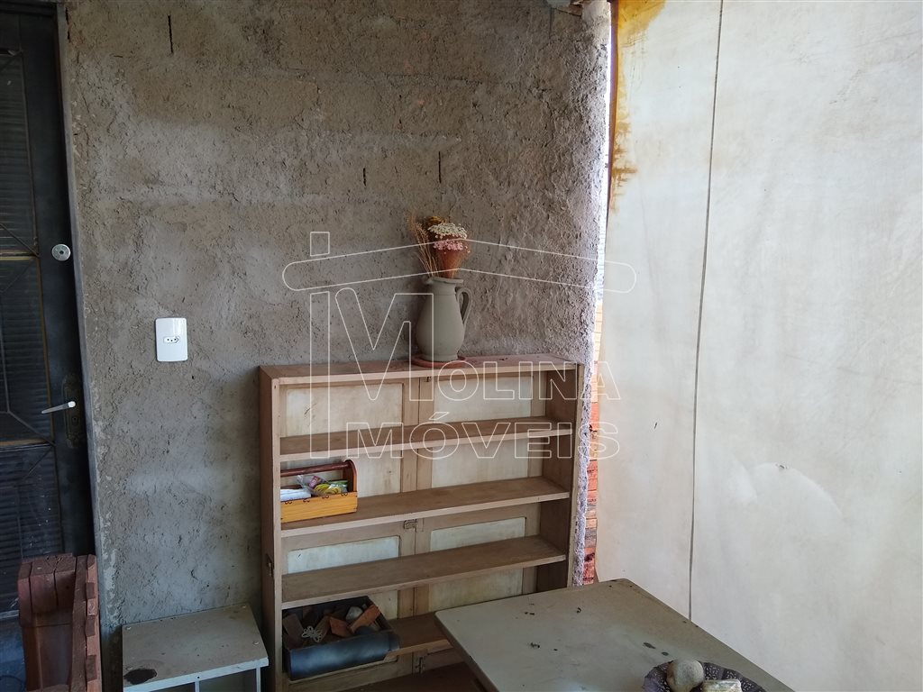 Venda de Terreno / Padrão na cidade de Araraquara