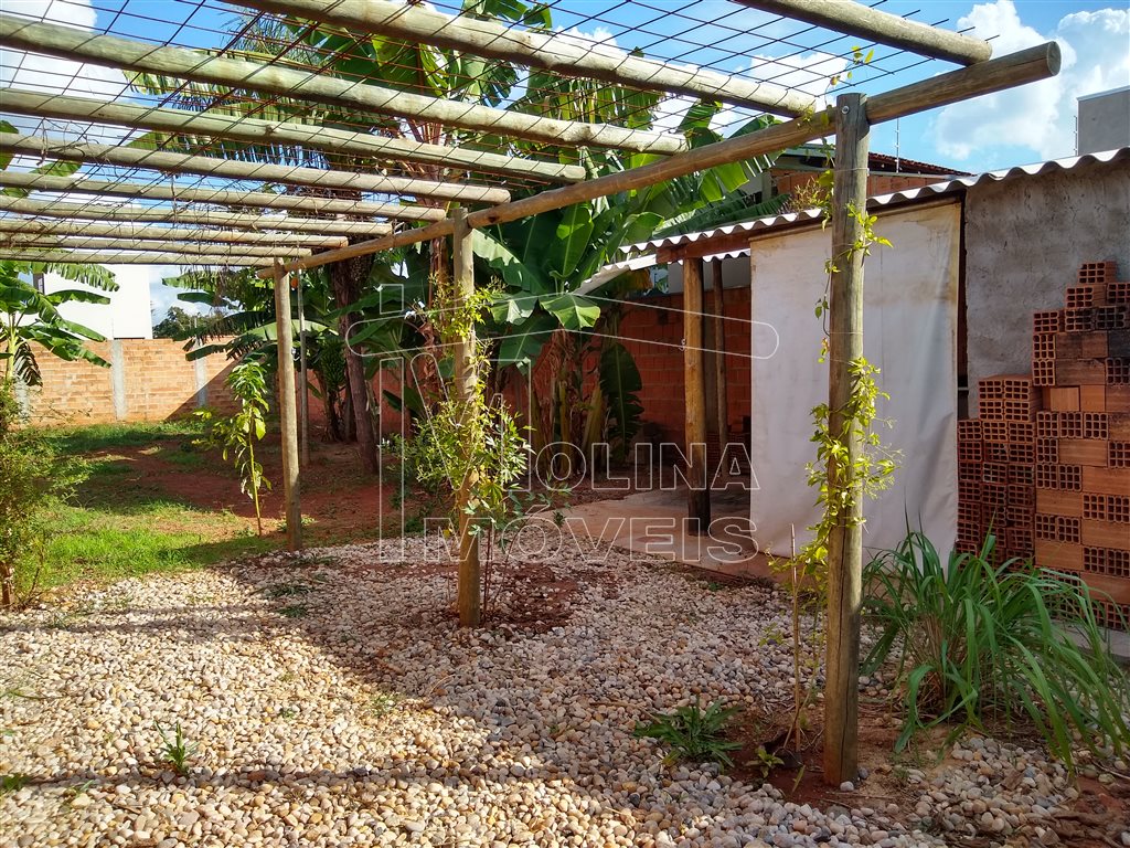 Venda de Terreno / Padrão na cidade de Araraquara