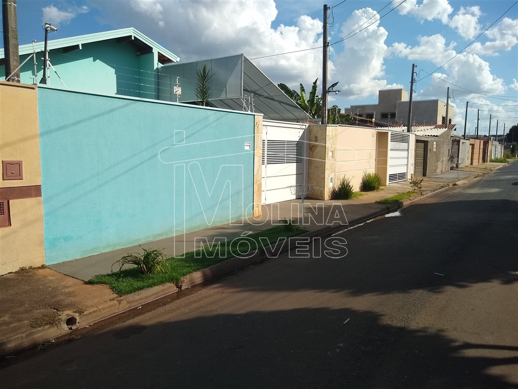 Venda de Terreno / Padrão na cidade de Araraquara