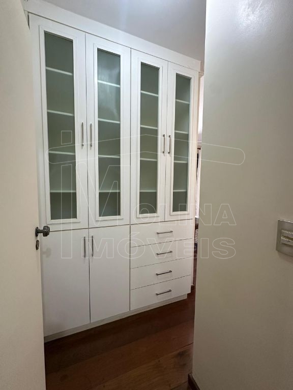 Venda de apartamentos / padrão na cidade de araraquara