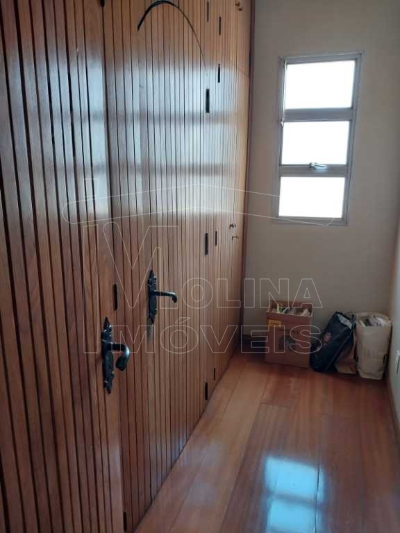 Locação de Apartamentos / Padrão na cidade de Araraquara