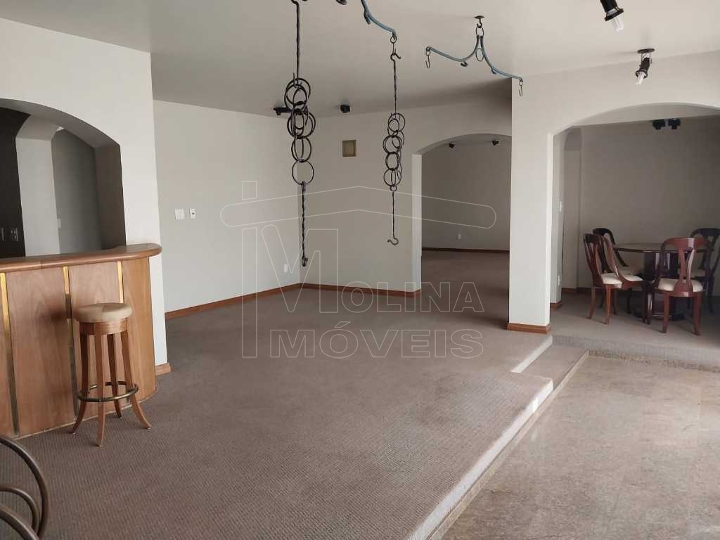 Locação de Apartamentos / Padrão na cidade de Araraquara