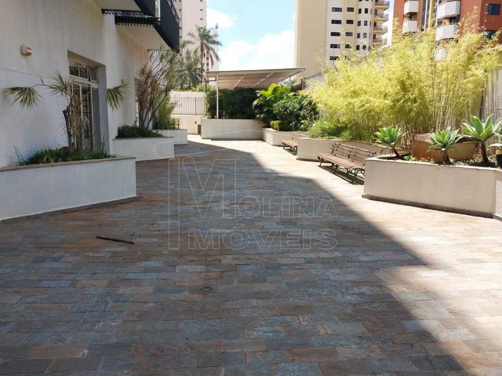 Locação de Apartamentos / Padrão na cidade de Araraquara