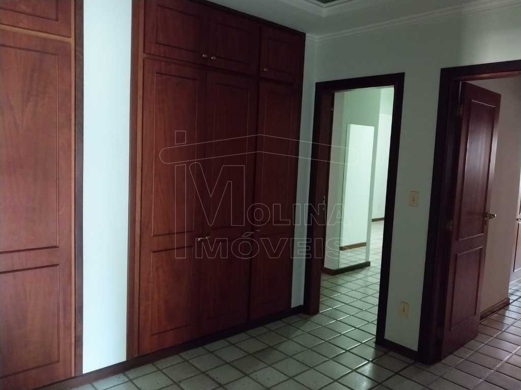 Locação de Apartamentos / Padrão na cidade de Araraquara