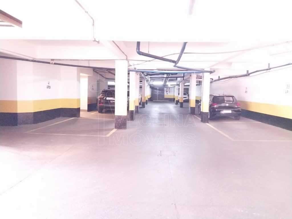 Locação de Apartamentos / Padrão na cidade de Araraquara